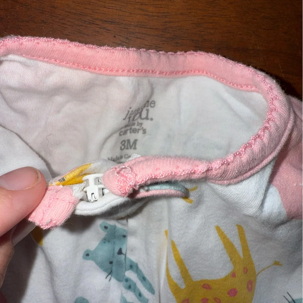 Carters 3m‎ footie pajamas